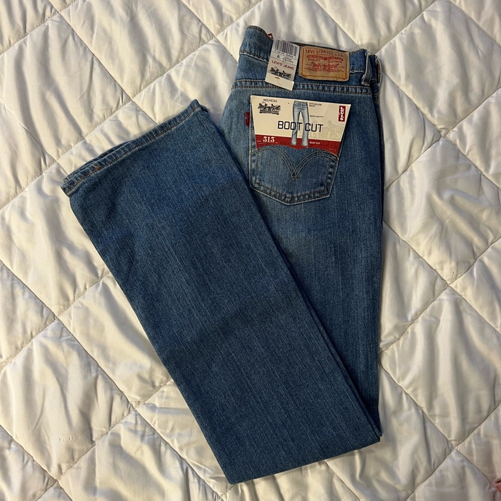 LEVIS - Bootcut 515 Low-Rise Jeans (Long)